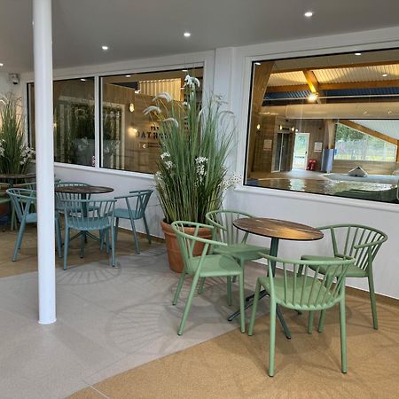 The Warren Villa South Cerney Ngoại thất bức ảnh