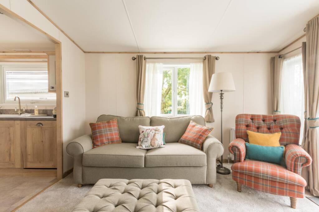 The Warren Villa South Cerney Ngoại thất bức ảnh
